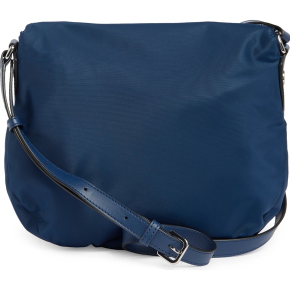 Marc Jacobs Preppy Natasha Nylon Large Crossbody Bag - Azure - Picture 2 of 7